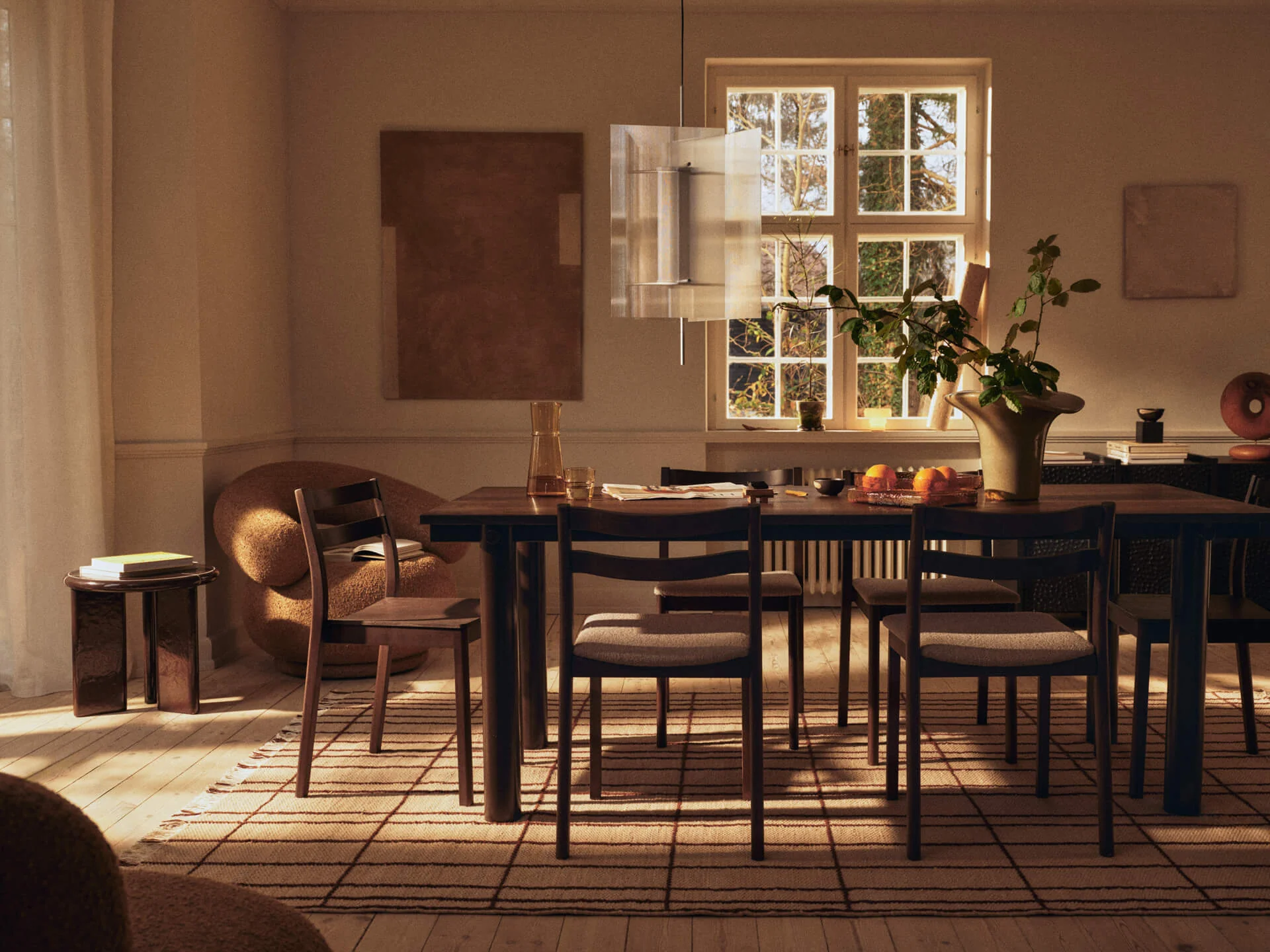 Atura Dining Table - Dark Chocolate/Dark Stained Oak - Image 2