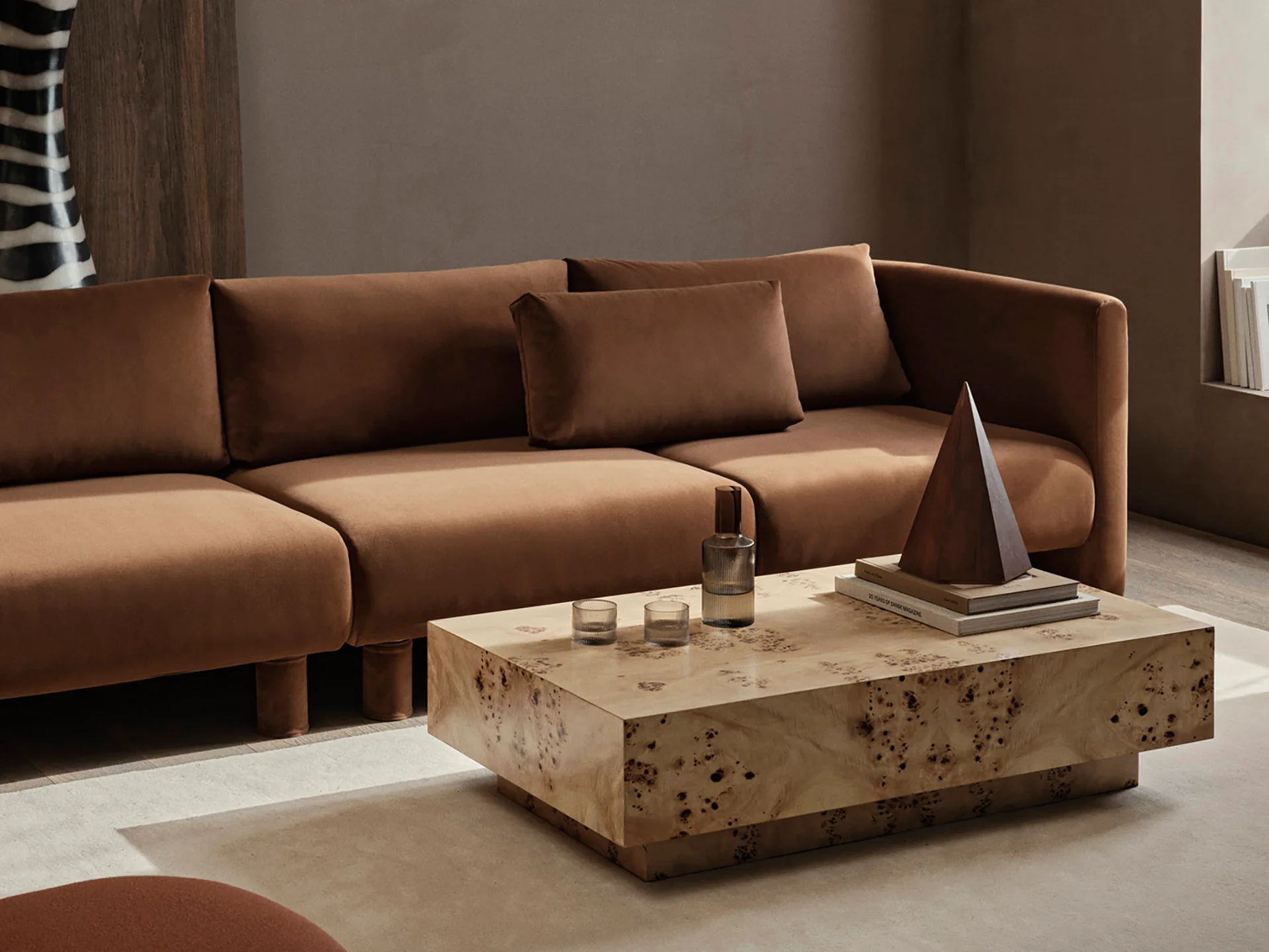 Dase Sofa Armrest Right - Rich Velvet - Soft Brown - Image 2