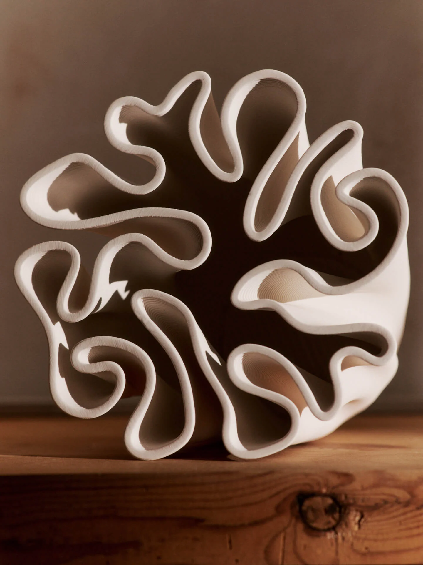 Dedali Vase - Medium - Off-White - Image 3