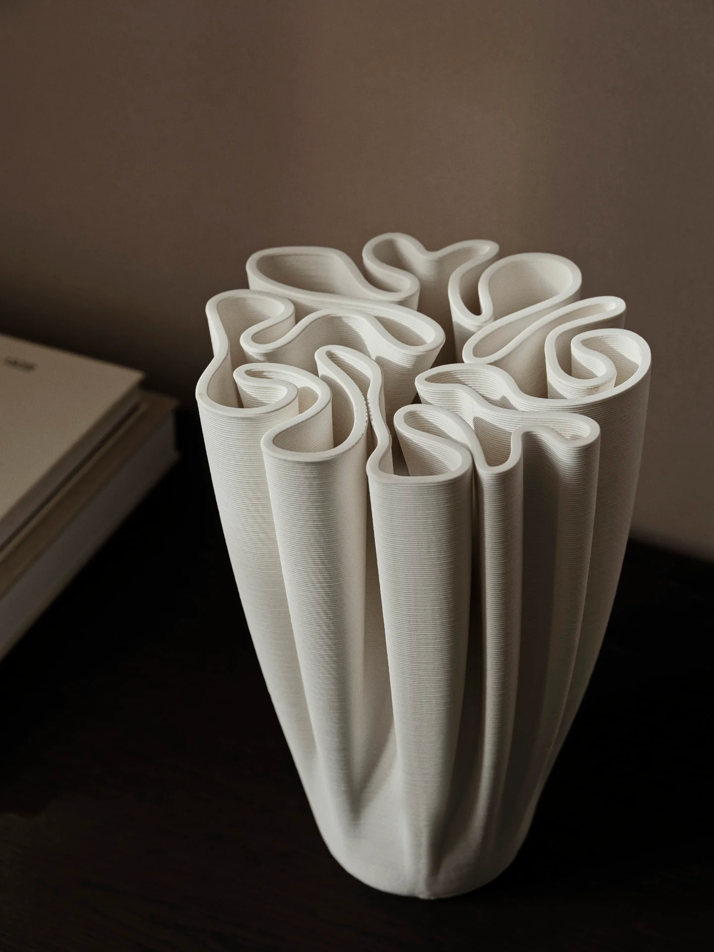 Dedali Vase - Large - Off-White - Image 3