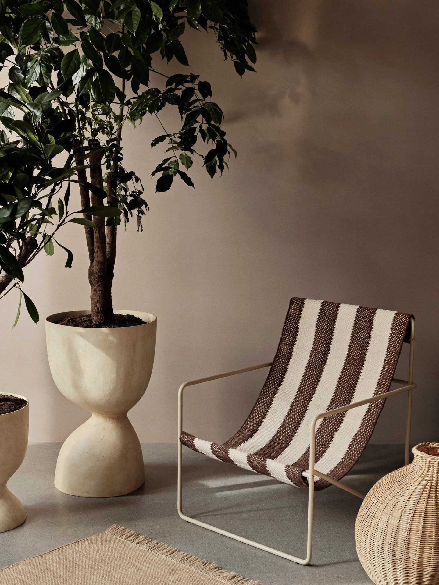 Desert Lounge Chair - Cashmere - Off-White/Chocolate - Image 2