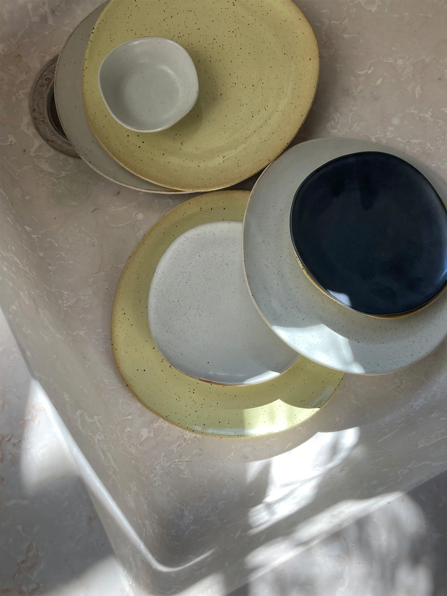 Flow Plate - Small - Black - Image 2