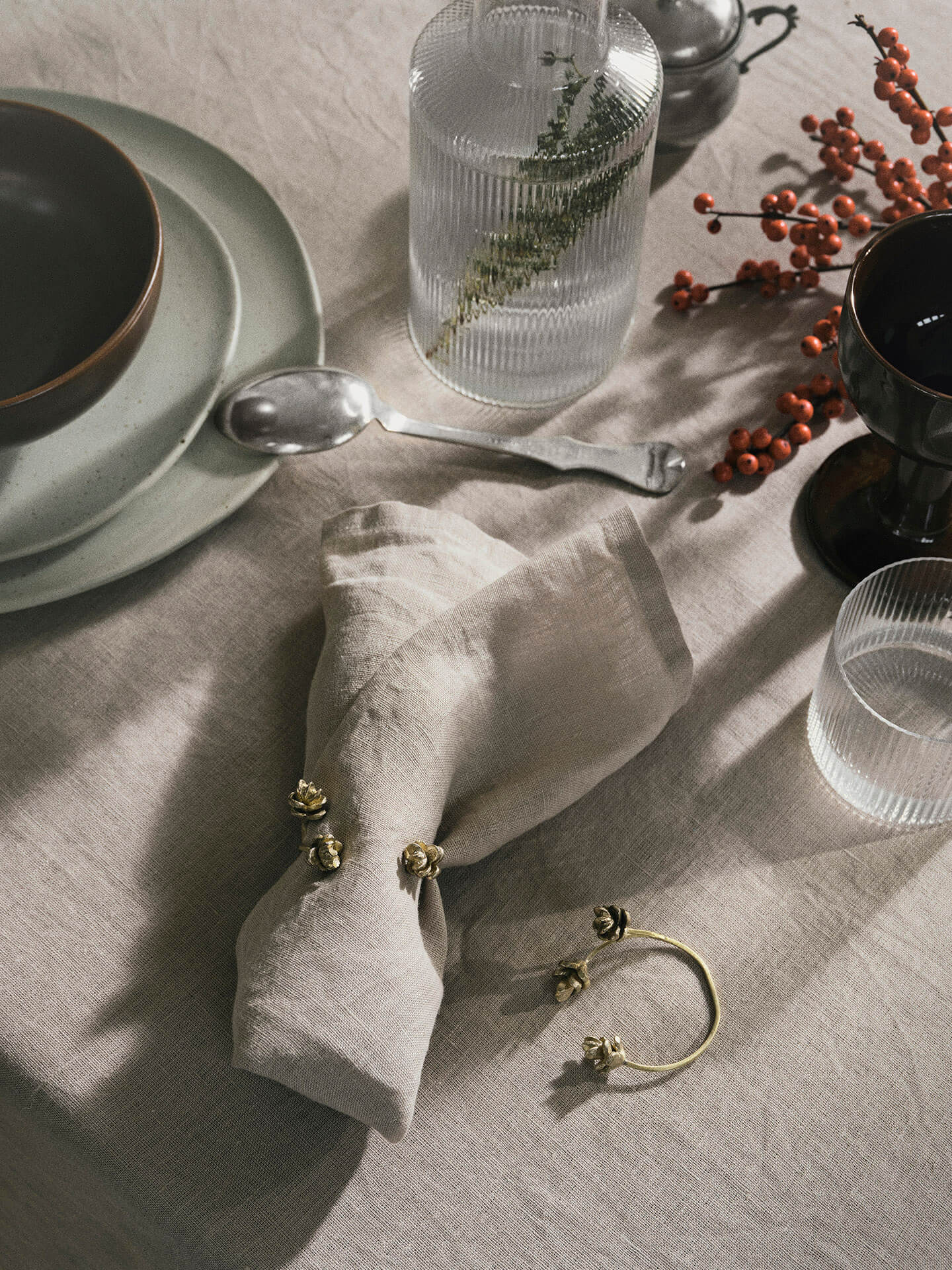 Forest Napkin Rings - Set of 4 - Brass - Image 2