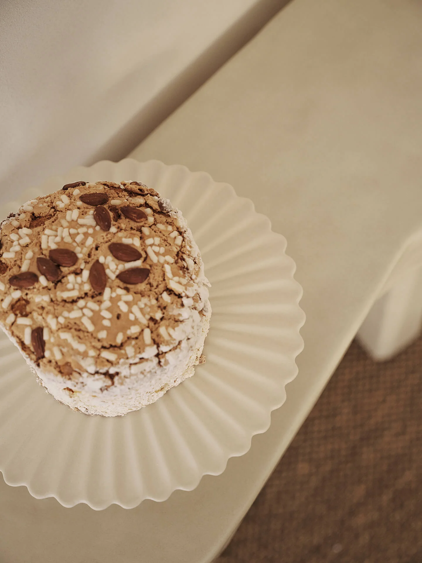 Fountain Cake Stand - Off-White - Image 7