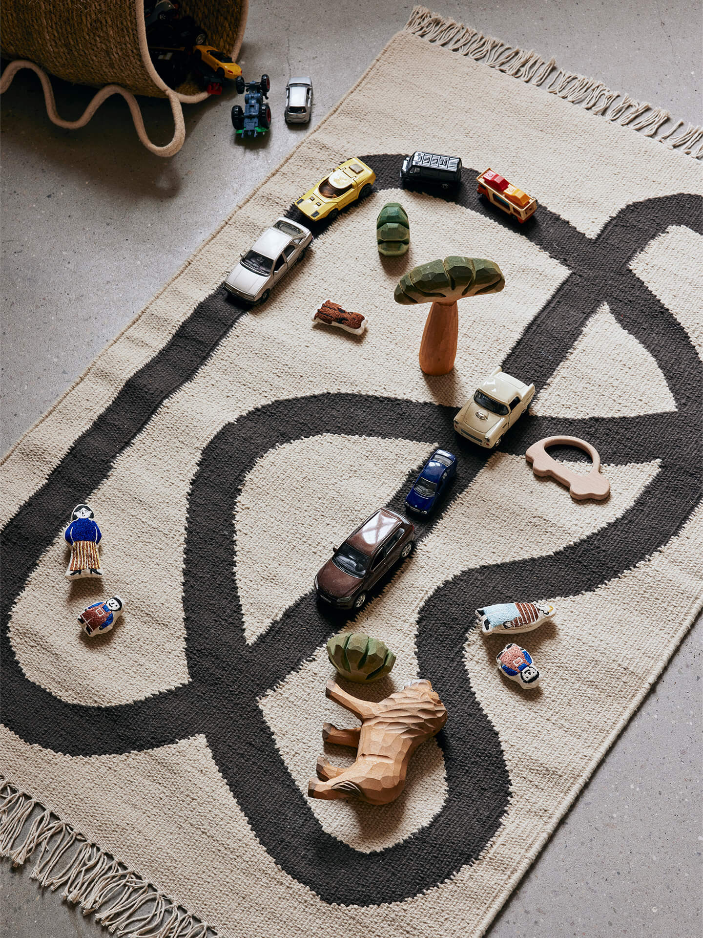 Lane Rug - Off-white/Chocolate - Image 2