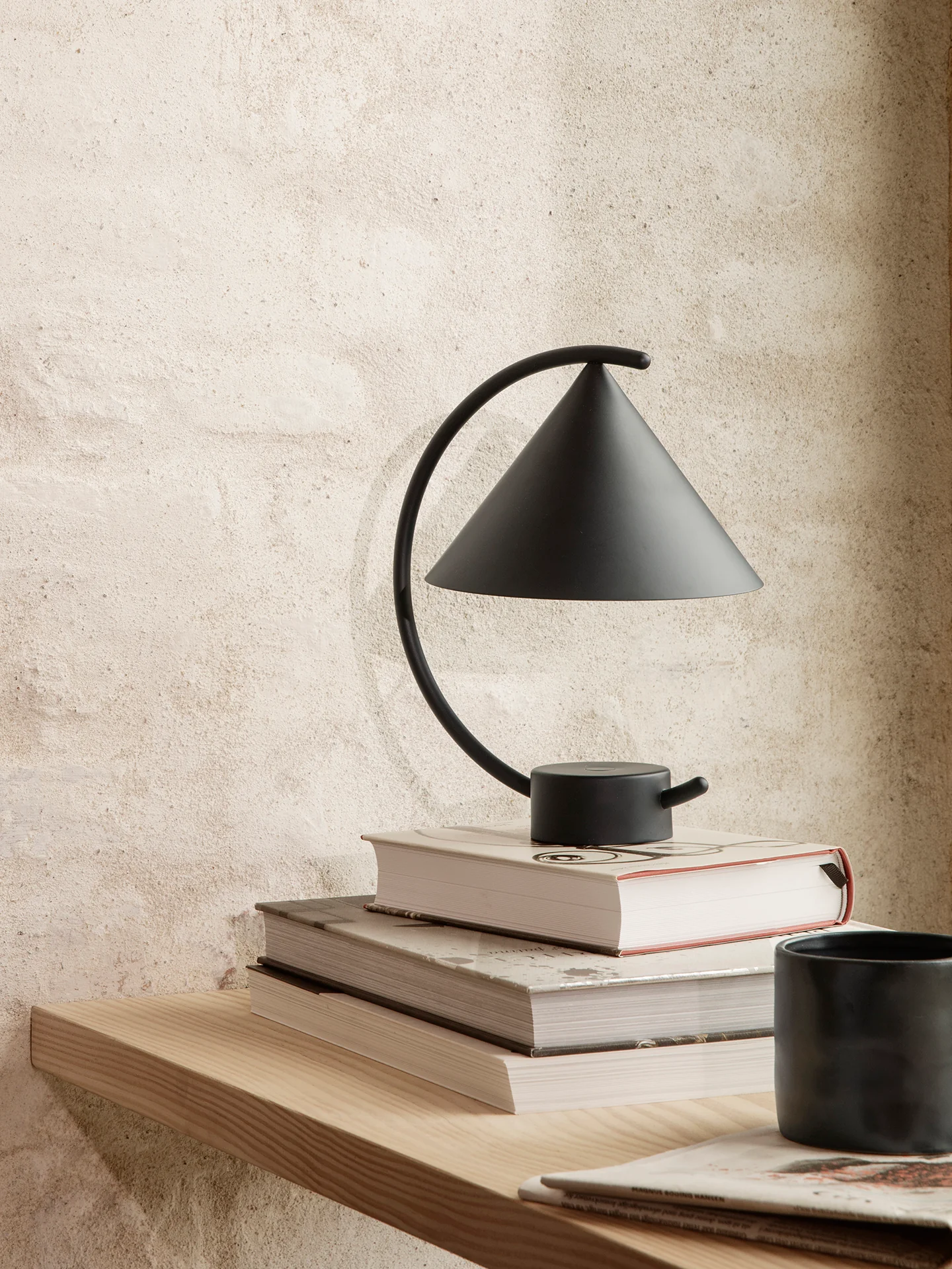 Meridian Lamp - Black - Image 2