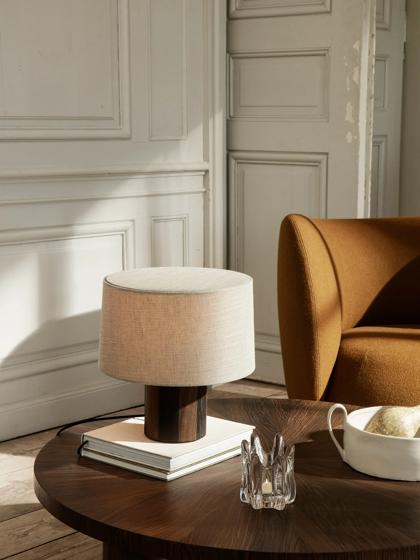 Post Table Lamp Base - Lines - Image 2