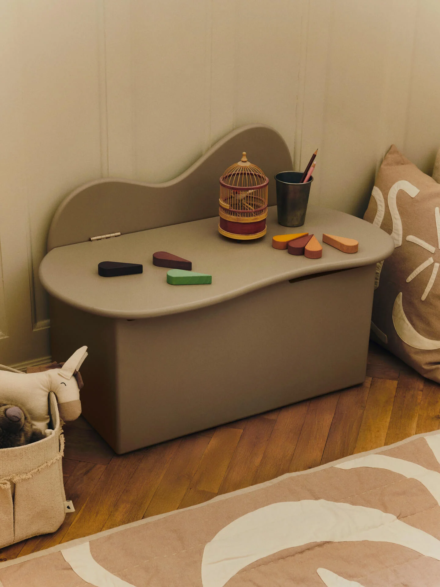 Slope Storage Bench - Cashmere - Image 2