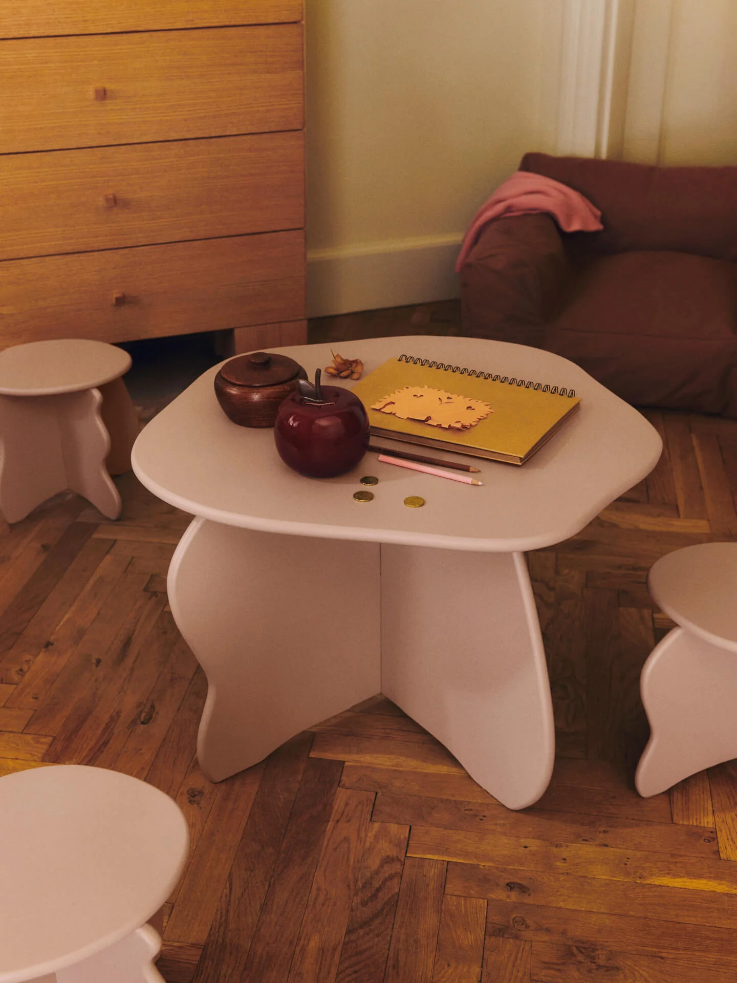 Slope Table - Rose - Image 2