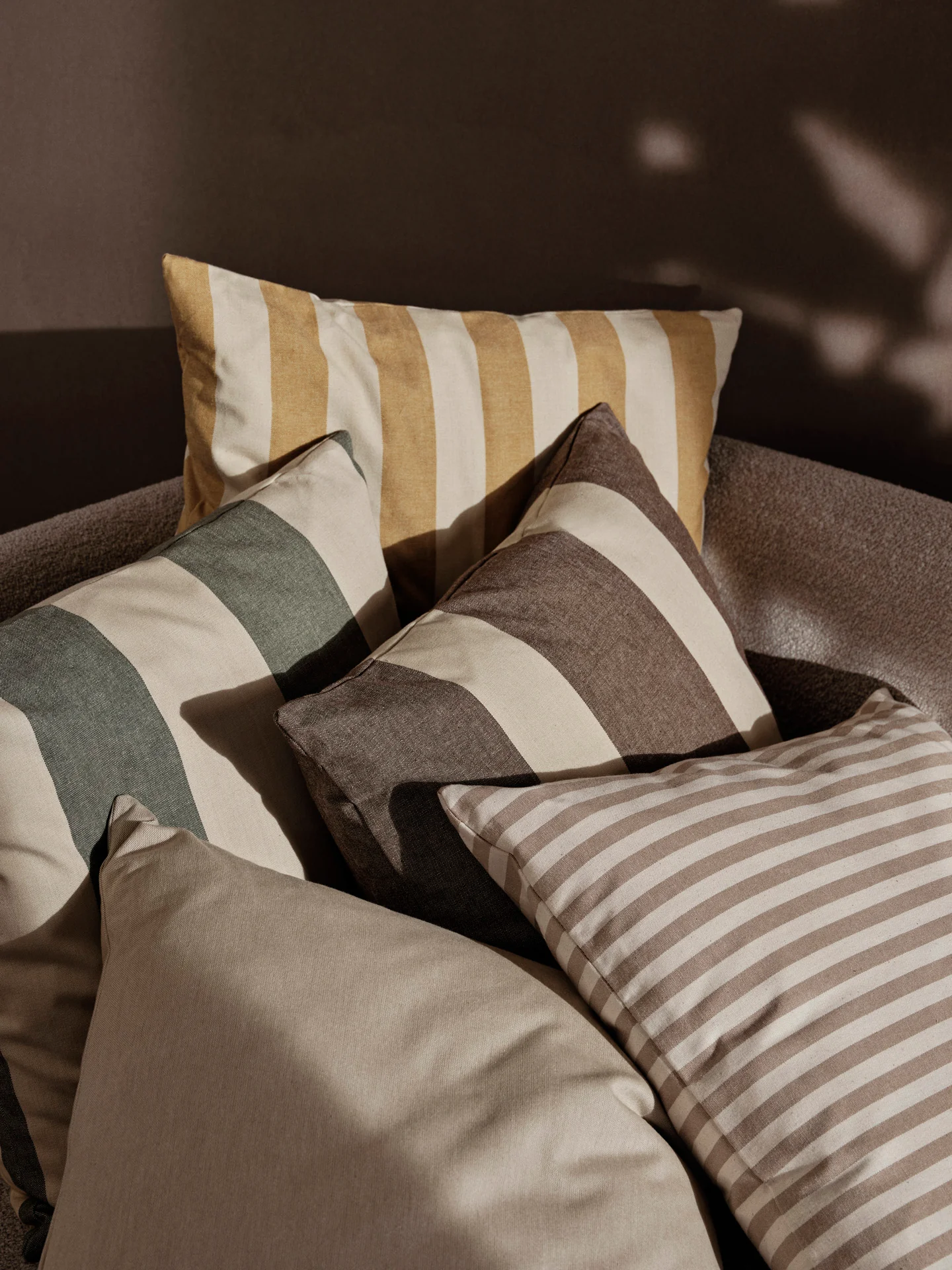 Strand Outdoor Cushion - Dark Lichen/Parchment - Image 2