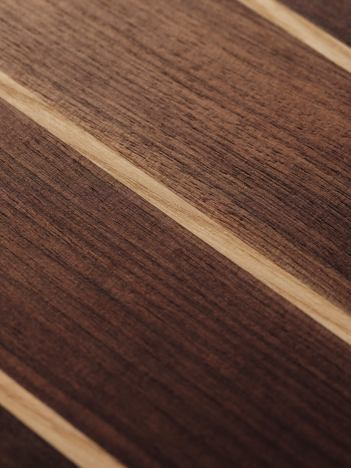 Stribe Cutting Board - Fine - Walnut/Ash - Image 3